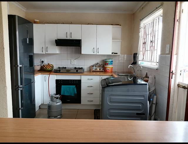 3 BEDROOM HOUSE FOR SALE IN TLHABANE WEST